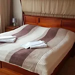 Hotel City Hotel
